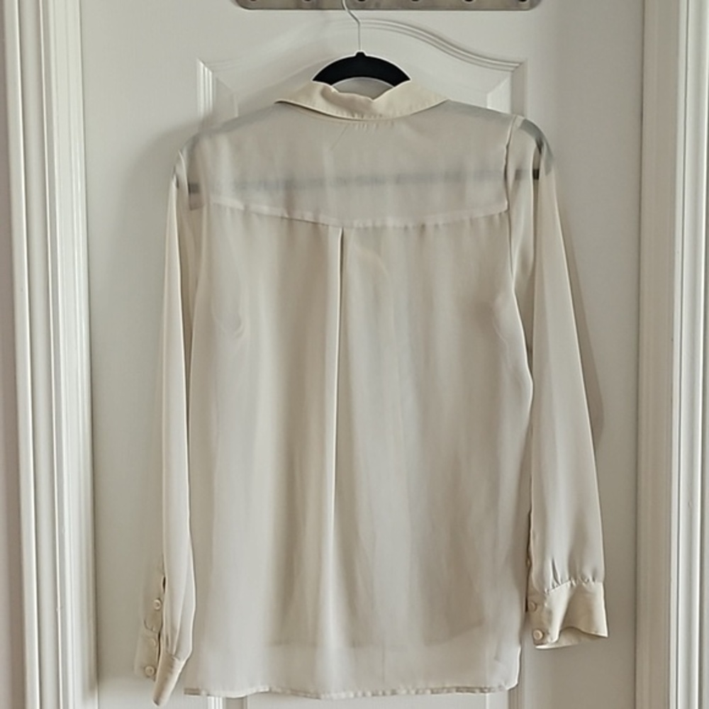 BCBGeneration button down blouse - Picture 3 of 3